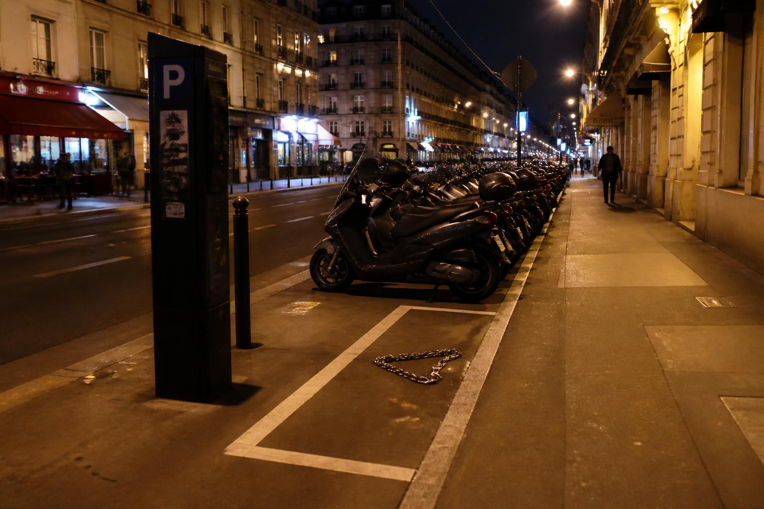 découvrez pourquoi votre assureur peut refuser une grande partie du remboursement en cas de vol de scooter à paris et les solutions pour maximiser vos chances d'indemnisation.